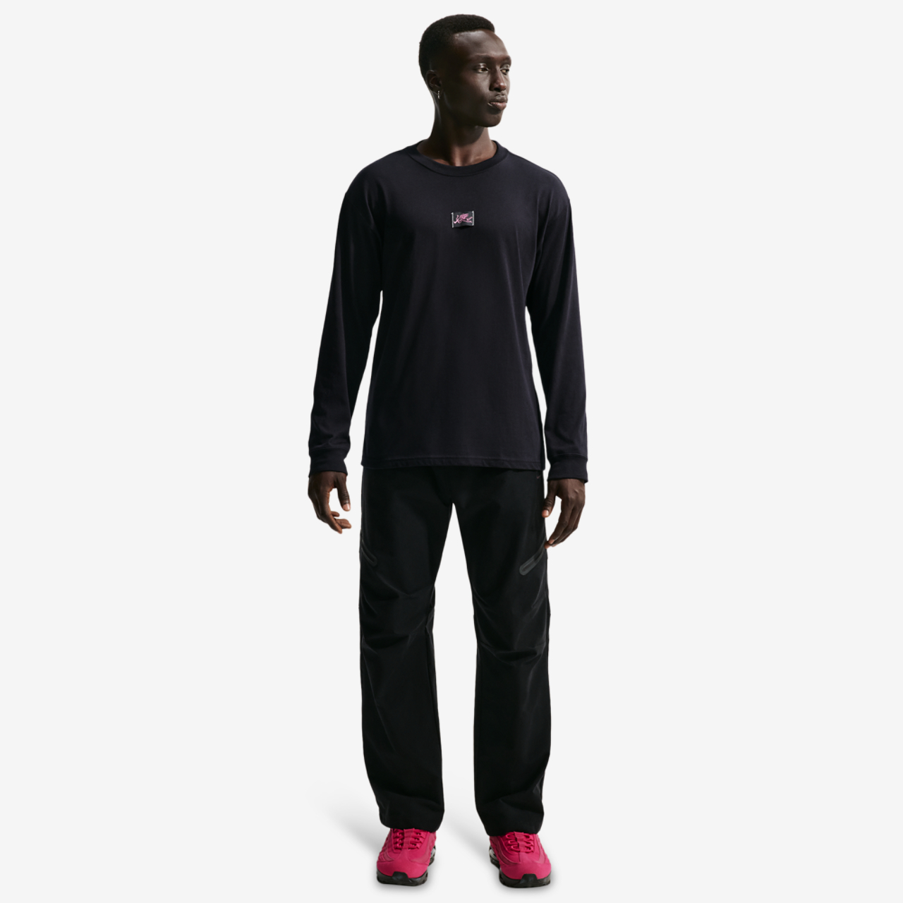 Nike NSW Vday Loose Long Sleeve Tee Image 3 of 4. Tap to open photo gallery.