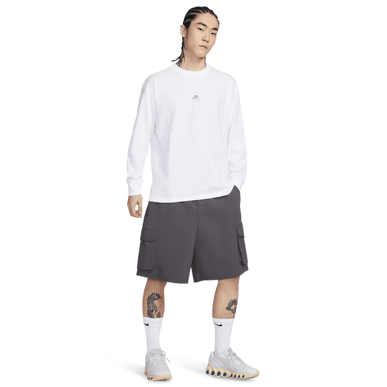 Nike NSW Vday Loose Long Sleeve Tee Image 3 of 4. Tap to open photo gallery.