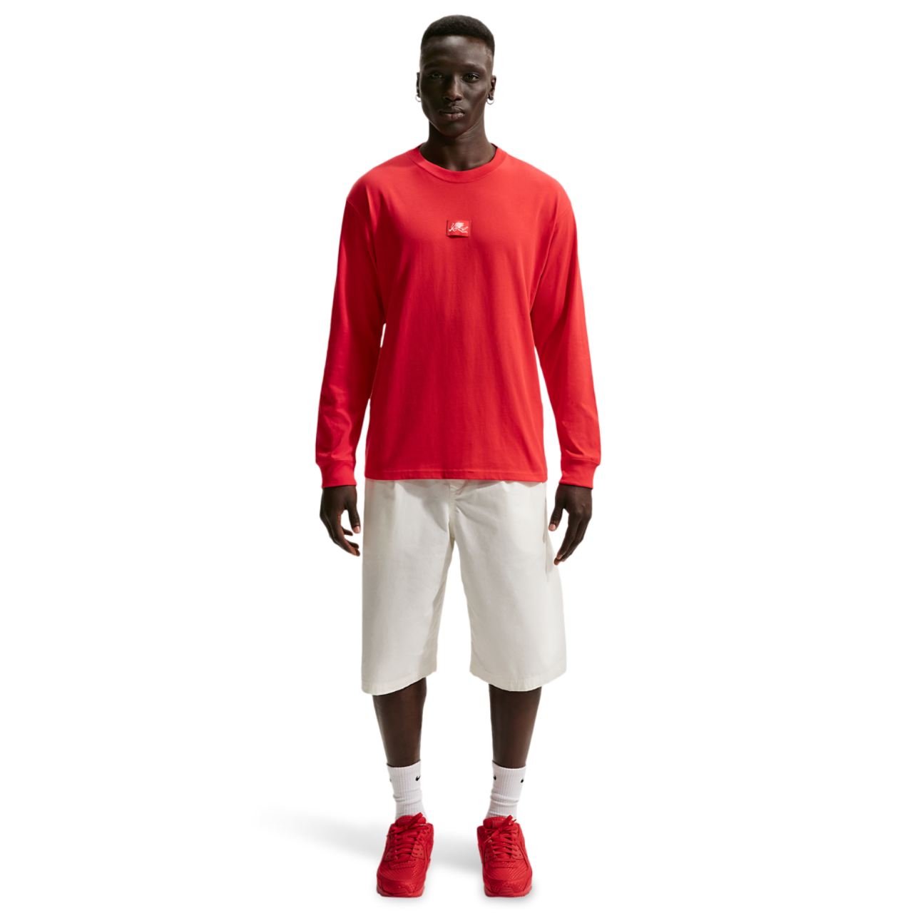 Nike NSW Vday Loose Long Sleeve Tee Image 3 of 4. Tap to open photo gallery.