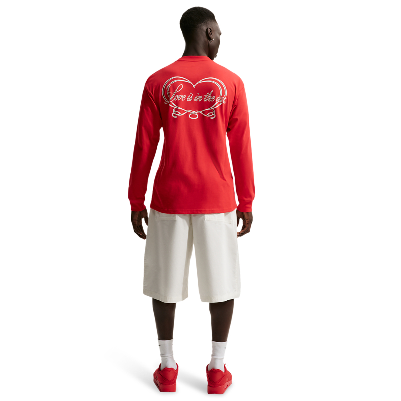 Nike NSW Vday Loose Long Sleeve Tee Image 4 of 4. Tap to open photo gallery.