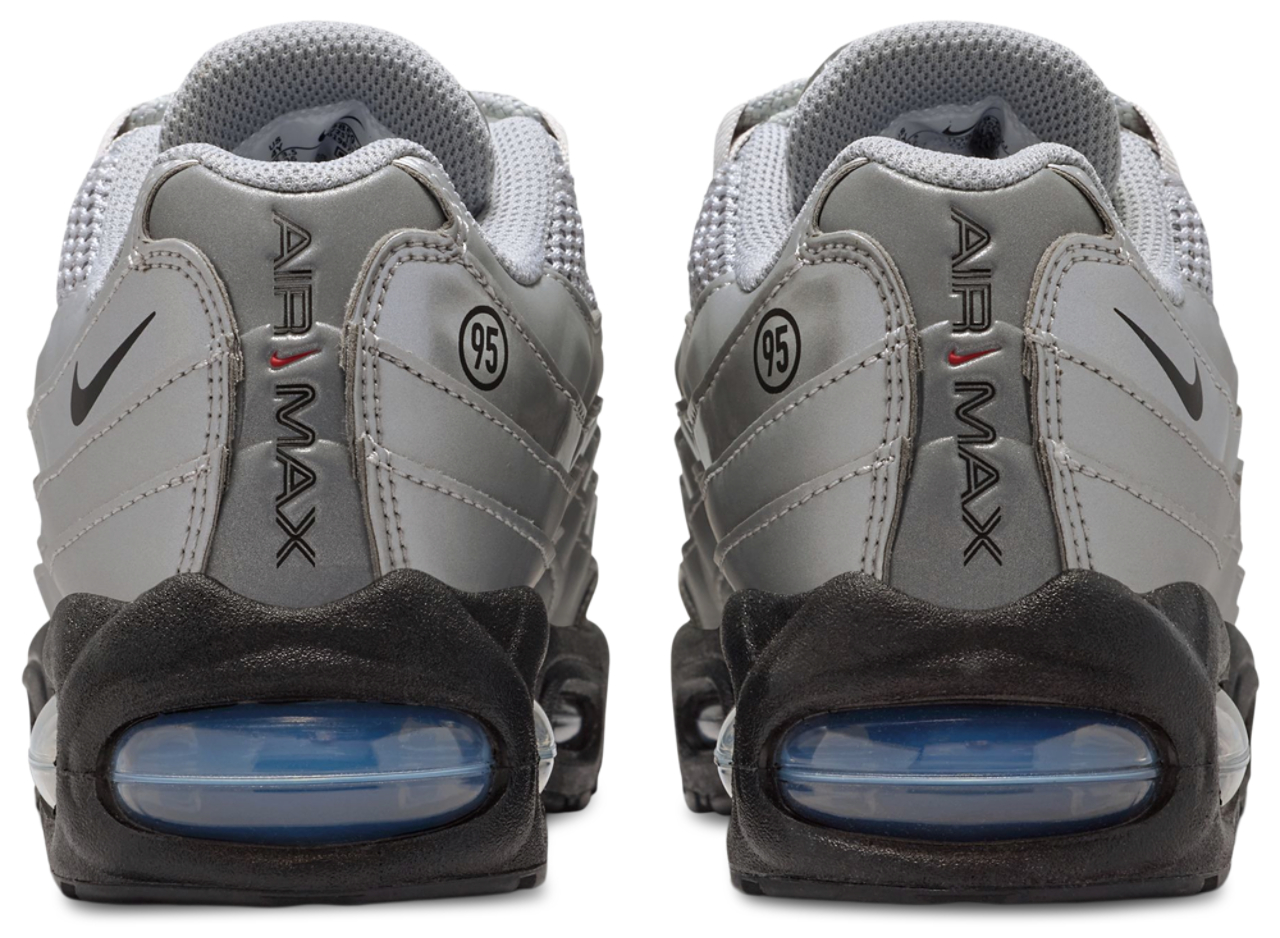 Nike Air Max 95 SE Image 3 of 5. Tap to open photo gallery.
