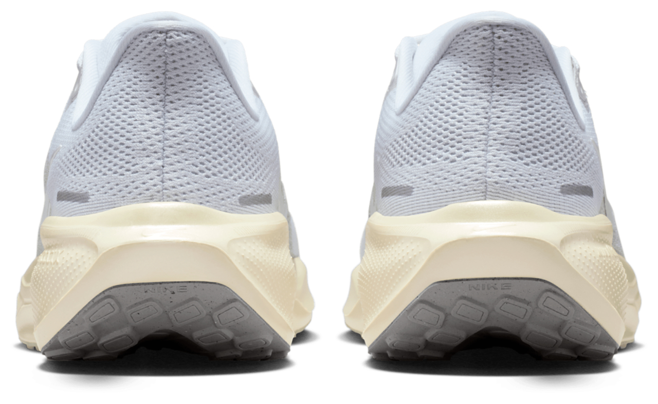 Nike Air Zoom Pegasus 41 ESS Image 3 of 5. Tap to open photo gallery.