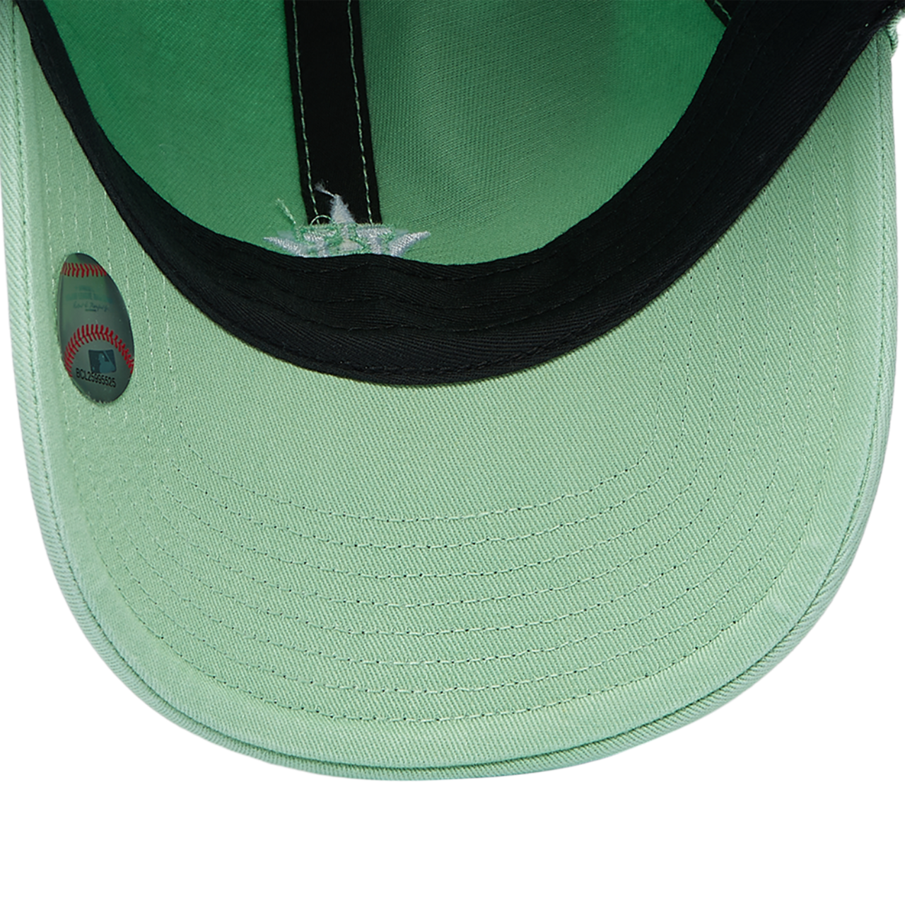 47 Brand Astros Base Runner Ballpark 47 Clean Up Cap Image 5 of 5. Tap to open photo gallery.