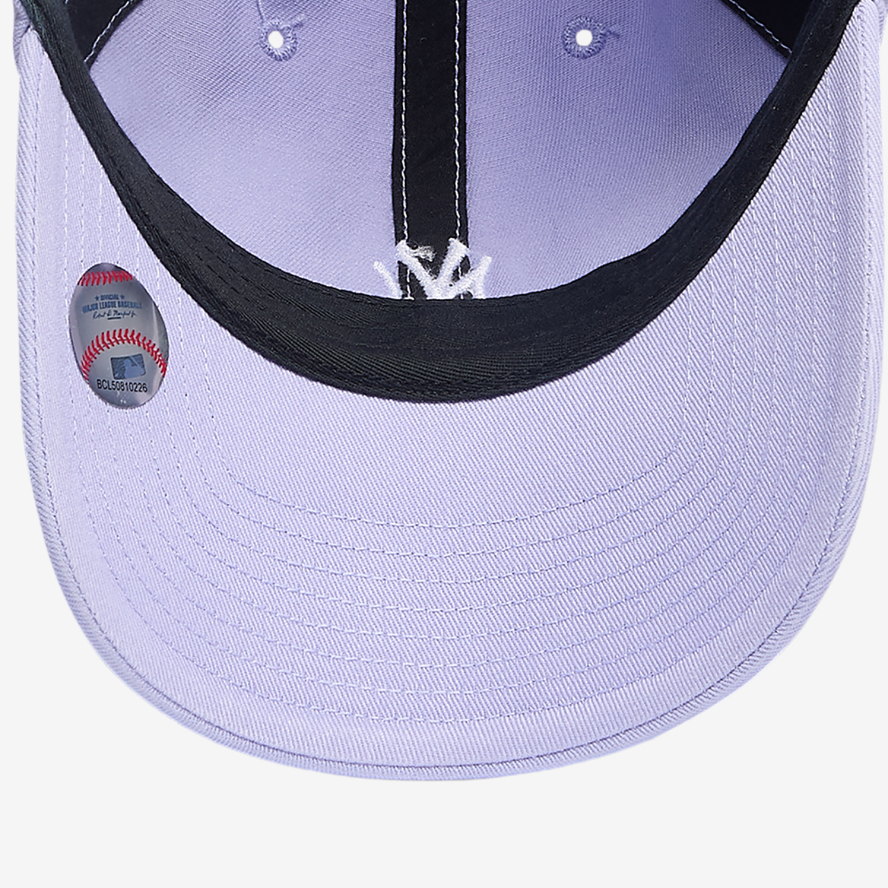 47 Brand Yankees Base Runner Ballpark 47 Clean Up Cap Image 5 of 5. Tap to open photo gallery.