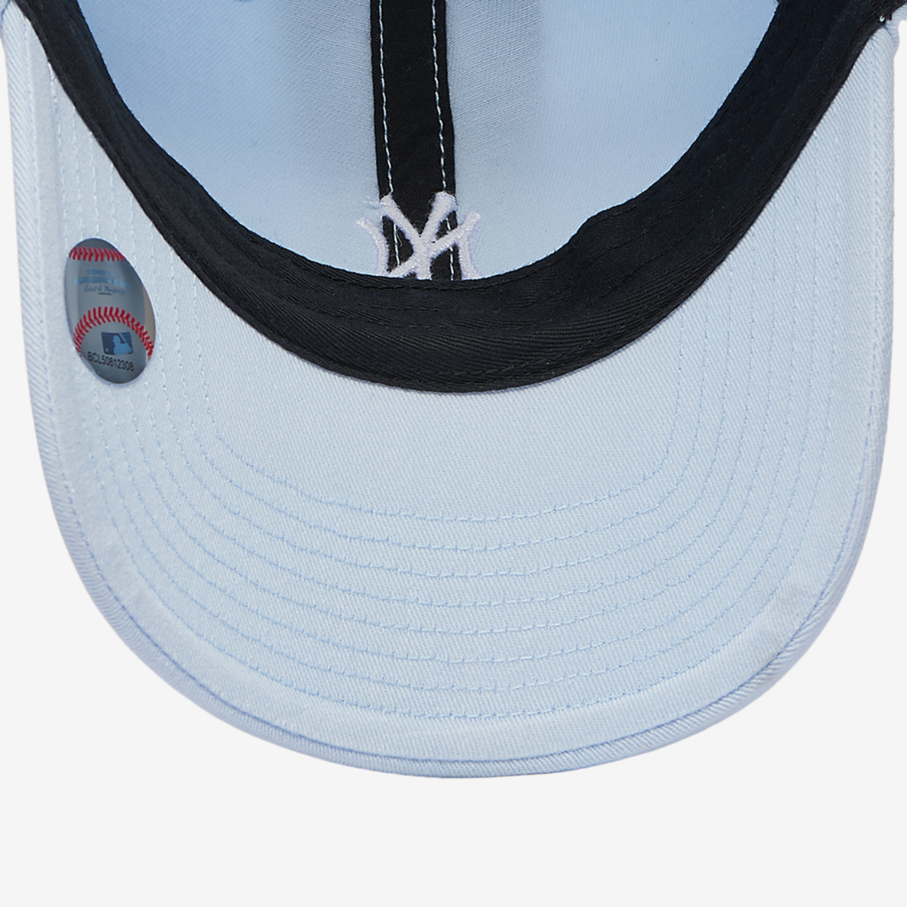 47 Brand Yankees Base Runner Ballpark 47 Clean Up Cap Image 5 of 5. Tap to open photo gallery.