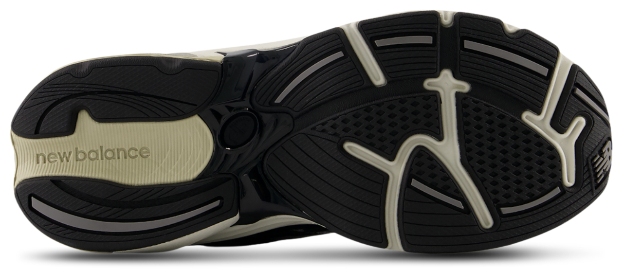 New Balance 2010 Image 4 of 4. Tap to open photo gallery.