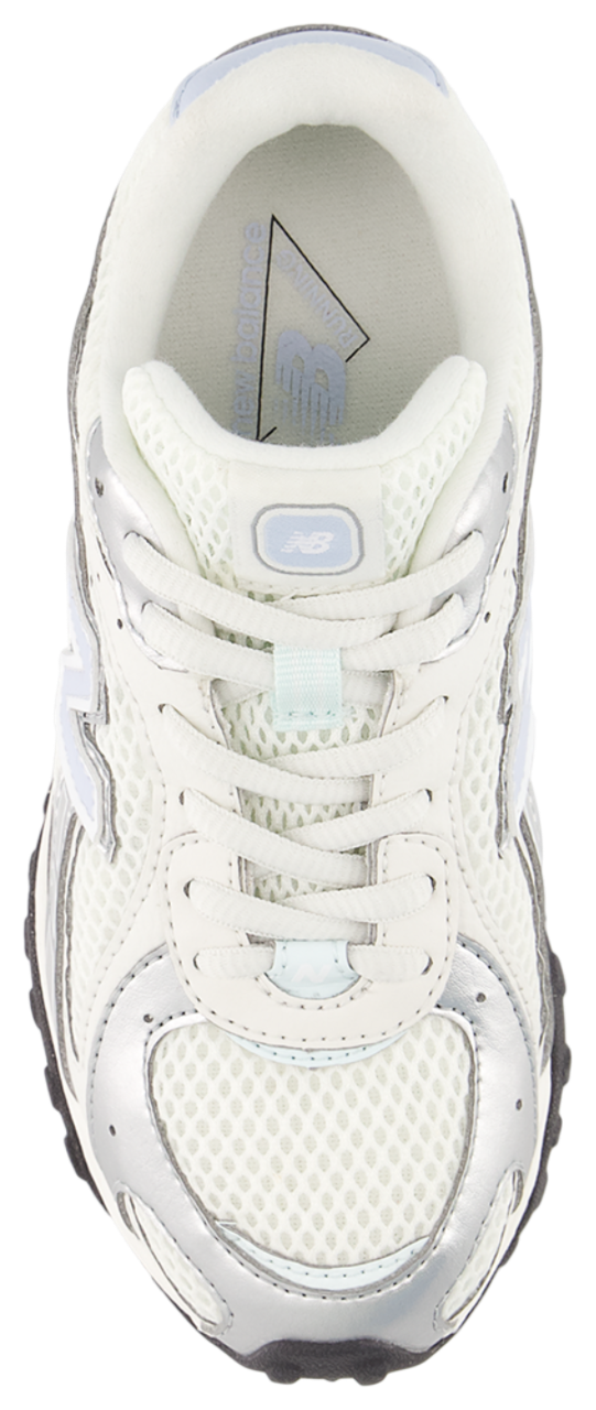 New Balance 204L Image 3 of 4. Tap to open photo gallery.