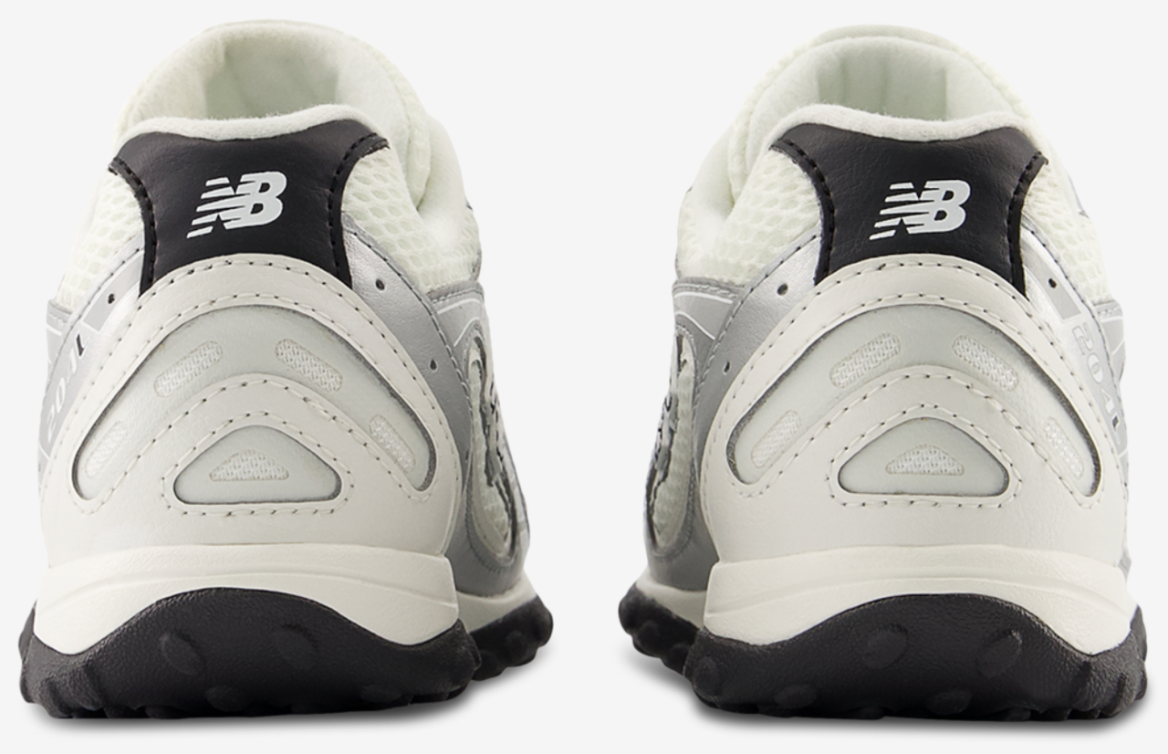 New Balance 204L Image 3 of 5. Tap to open photo gallery.