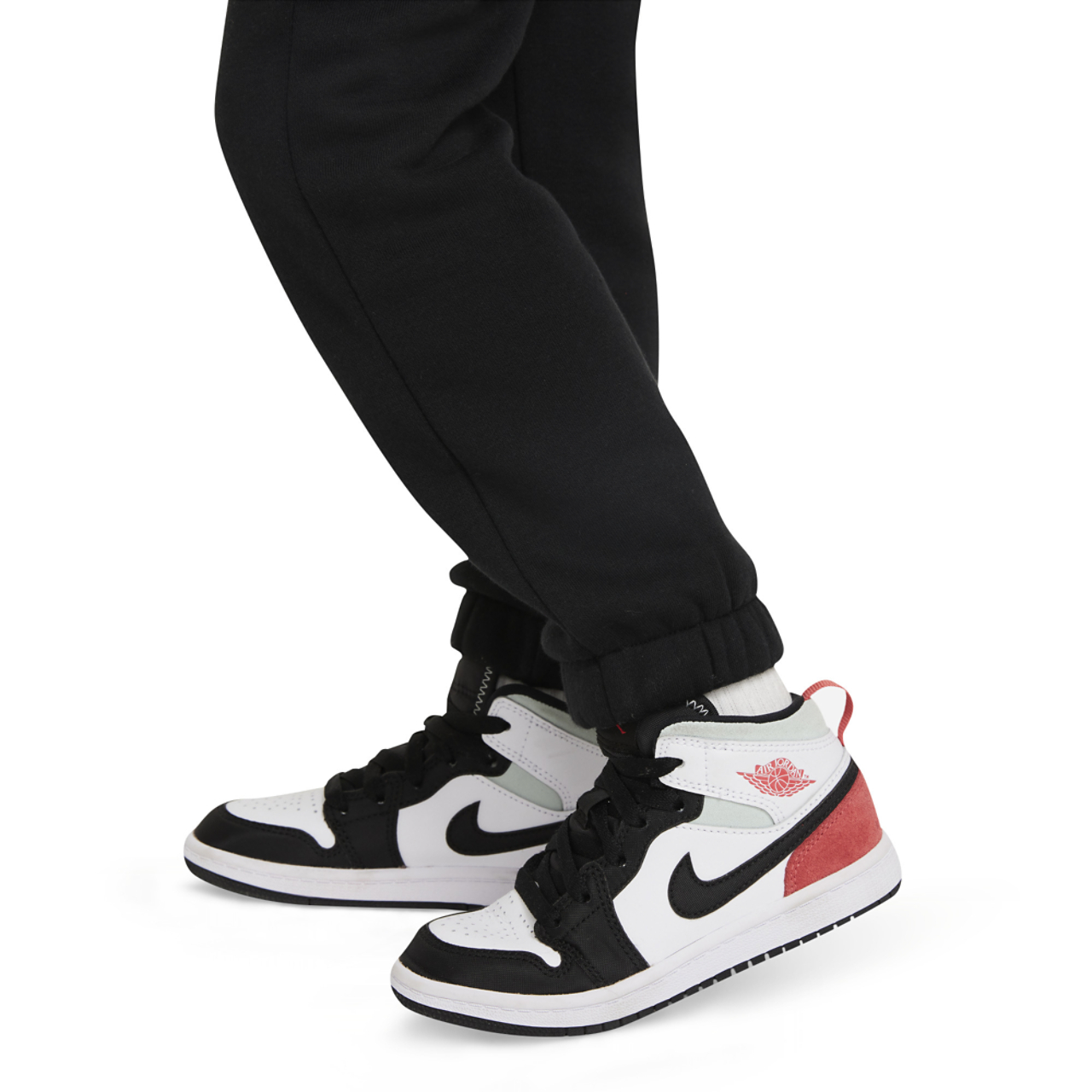 Jordan Ess_Dec 31 Image 7 of 7. Tap to open photo gallery.