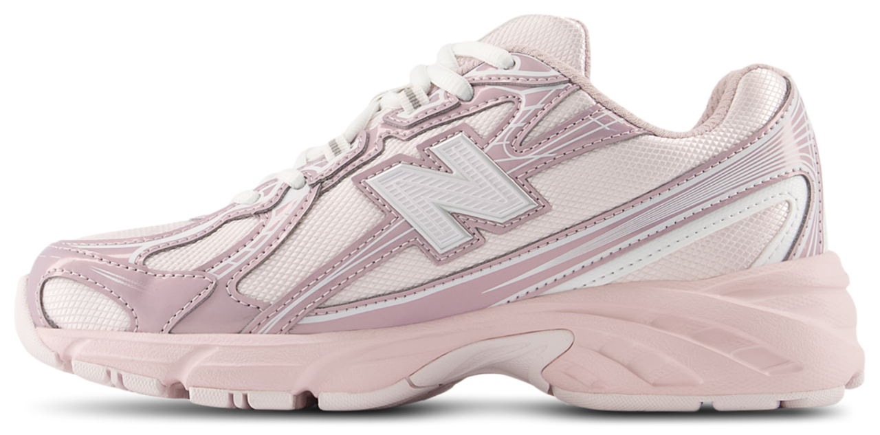 New Balance 740 Image 2 of 4. Tap to open photo gallery.