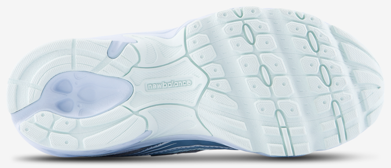 New Balance 740 Image 4 of 4. Tap to open photo gallery.