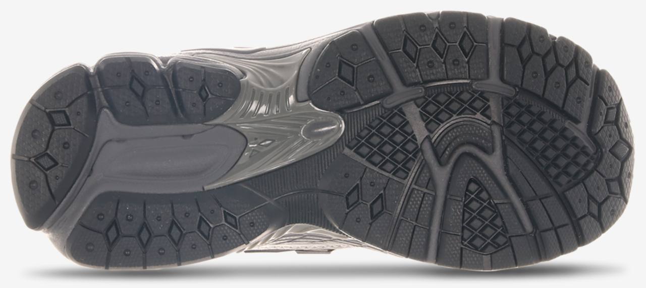 New Balance 1906 Image 4 of 4. Tap to open photo gallery.
