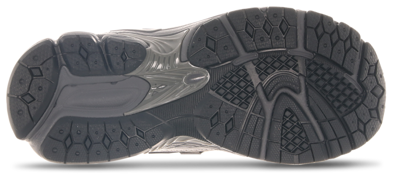 New Balance 1906 Image 4 of 4. Tap to open photo gallery.