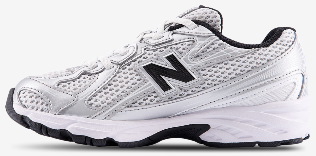 New Balance 740 Image 2 of 4. Tap to open photo gallery.
