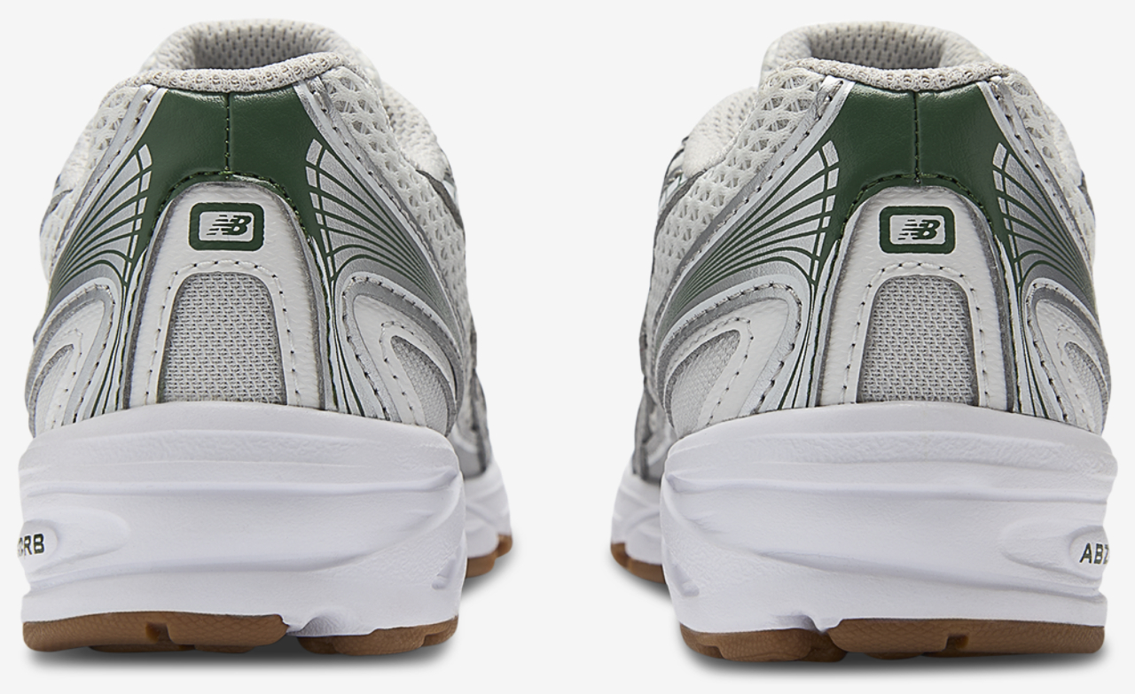 New Balance 740 Image 3 of 5. Tap to open photo gallery.