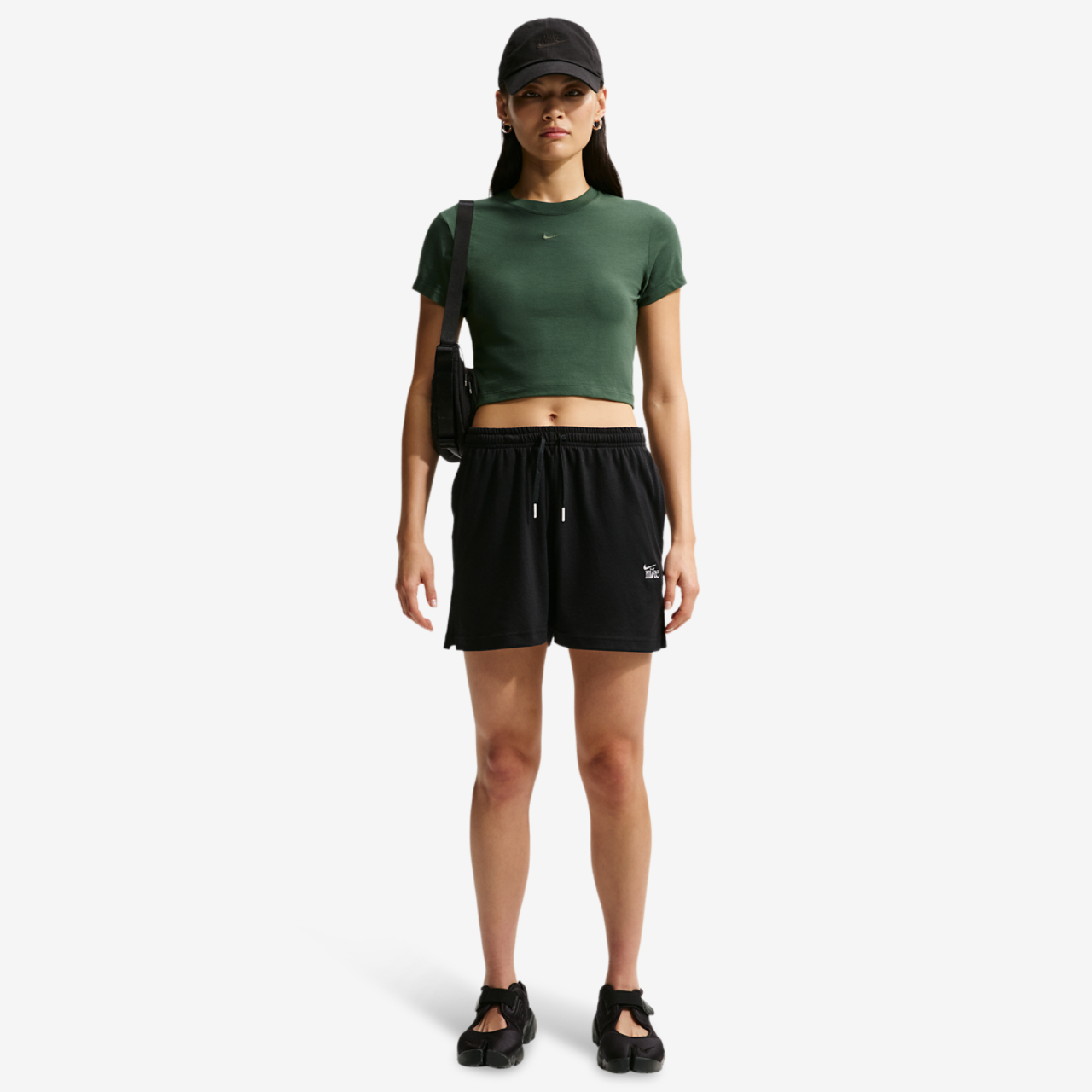 Nike NSW Chill Knit Lightweight Shorts Image 3 of 4. Tap to open photo gallery.