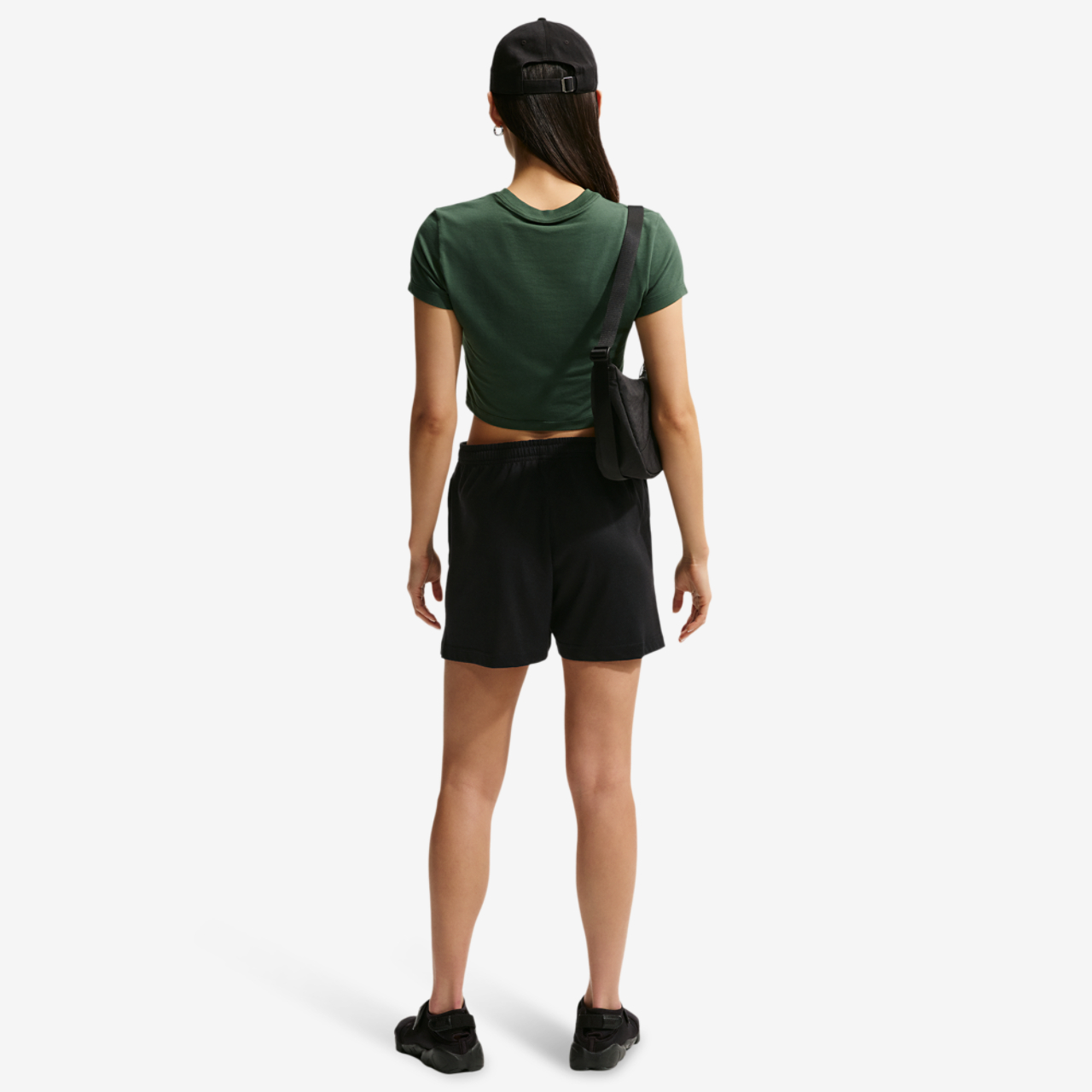 Nike NSW Chill Knit Lightweight Shorts Image 4 of 4. Tap to open photo gallery.