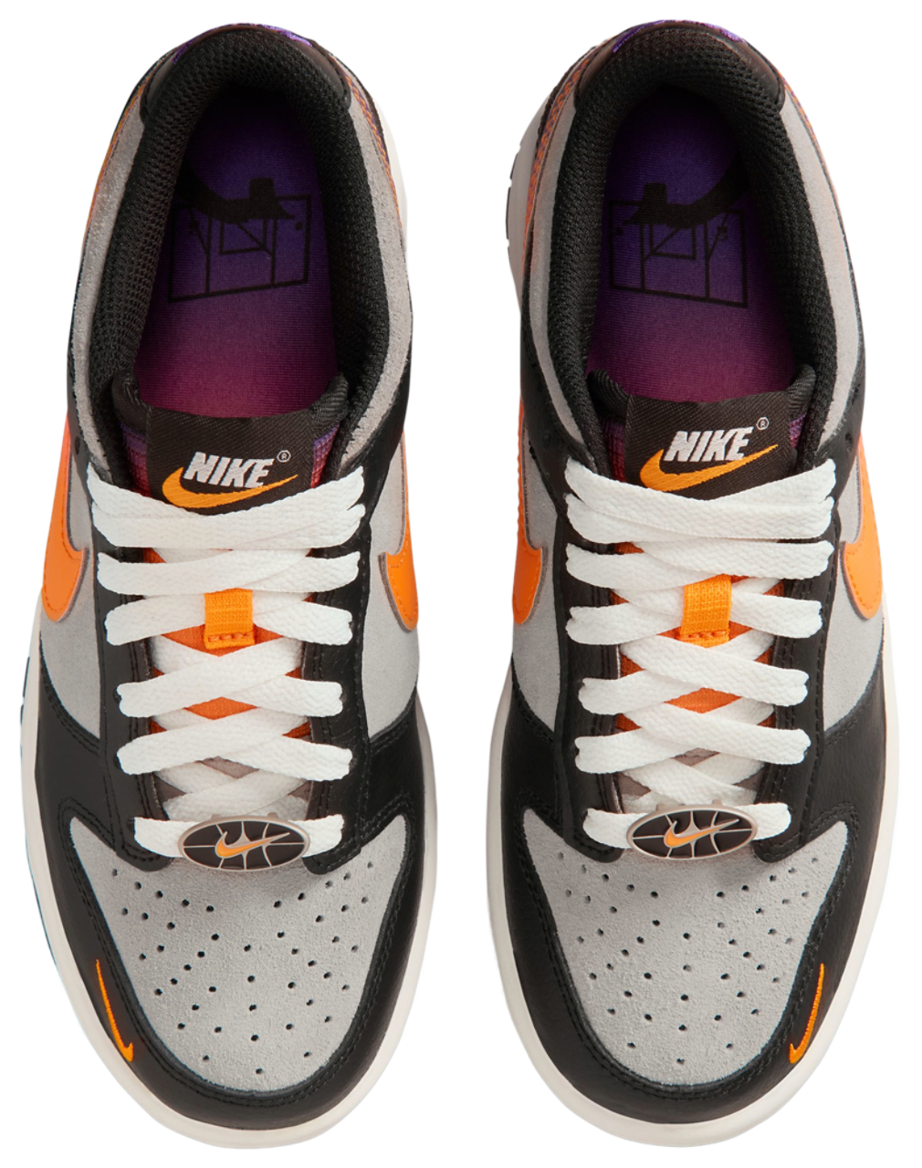 Nike Dunk Low Image 4 of 5. Tap to open photo gallery.