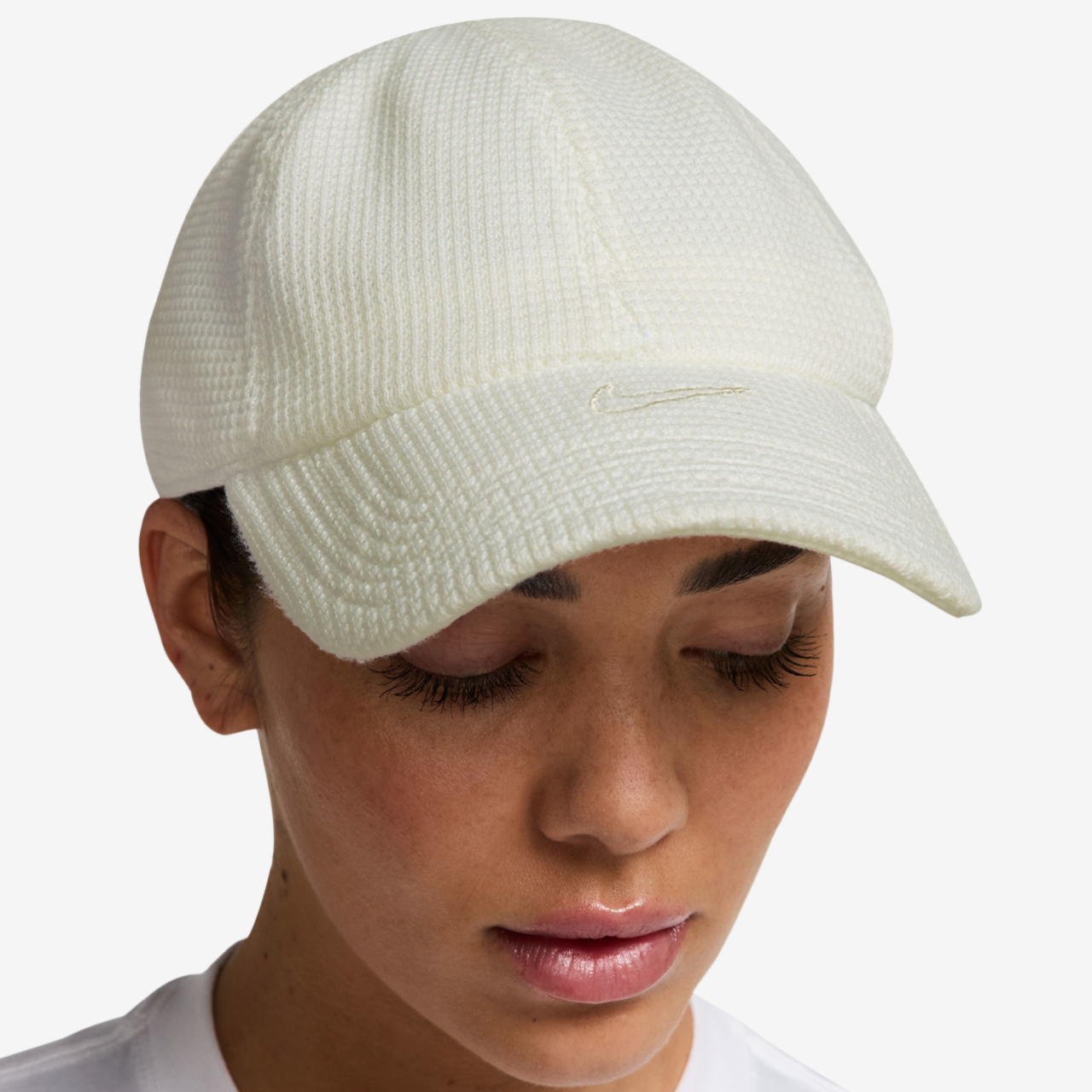 Nike Club Cap Premium Image 4 of 6. Tap to open photo gallery.
