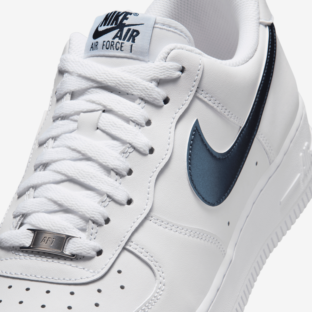 Nike Air Force 1 Low US Image 7 of 7. Tap to open photo gallery.