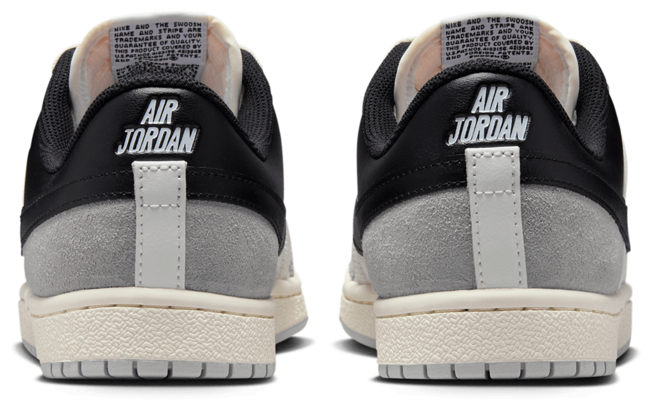 Jordan Air Jordan Skyline Low Image 3 of 5. Tap to open photo gallery.