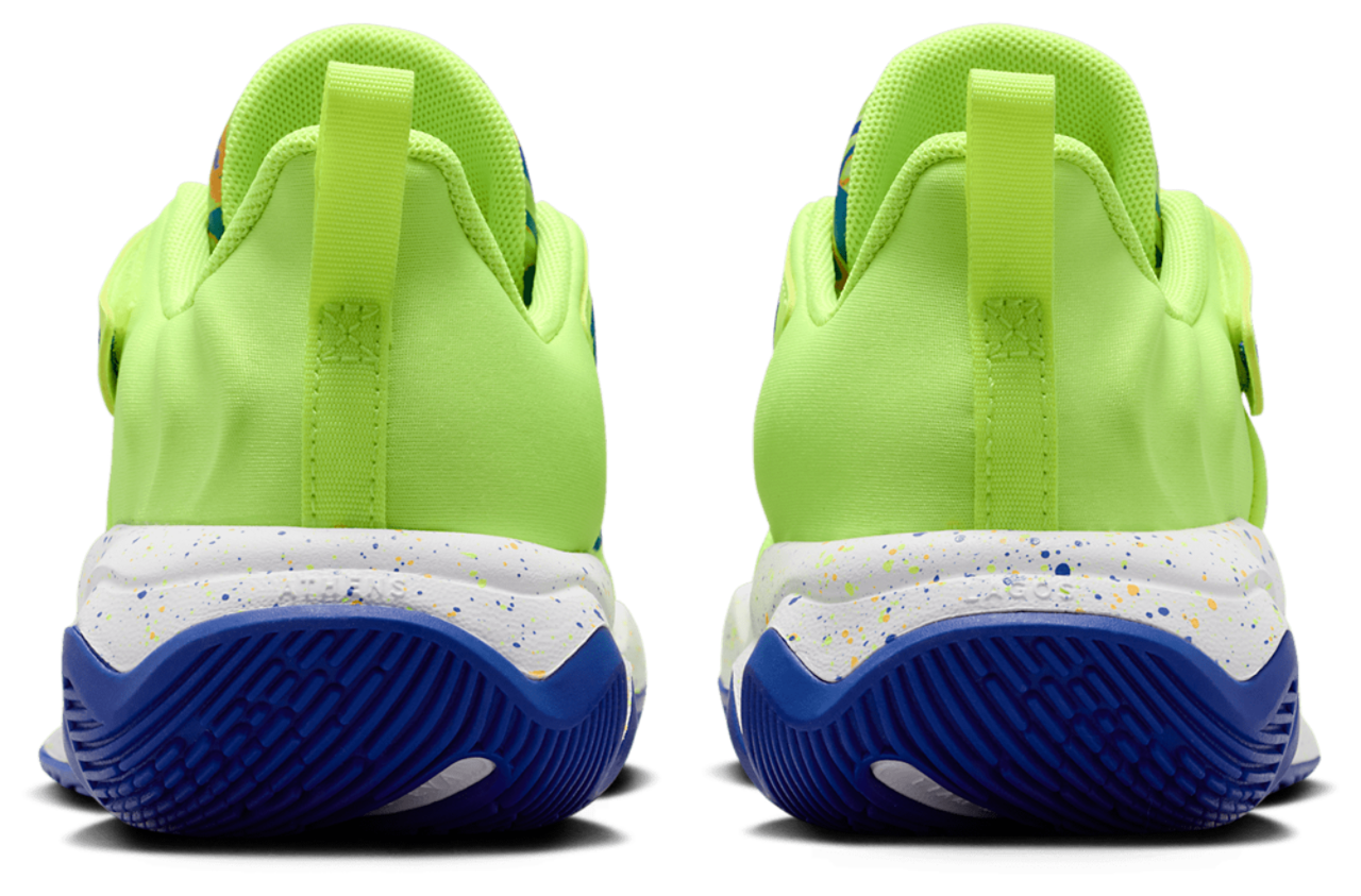 Nike Giannis Immortality 4 SE Image 3 of 5. Tap to open photo gallery.