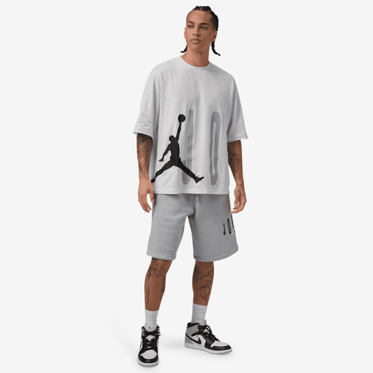 Jordan Torso Stretch Oversized Short Sleeve Crew Image 5 of 5. Tap to open photo gallery.