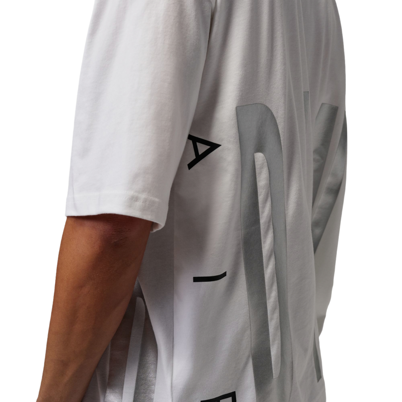 Jordan Torso Stretch Oversized Short Sleeve Crew Image 3 of 4. Tap to open photo gallery.