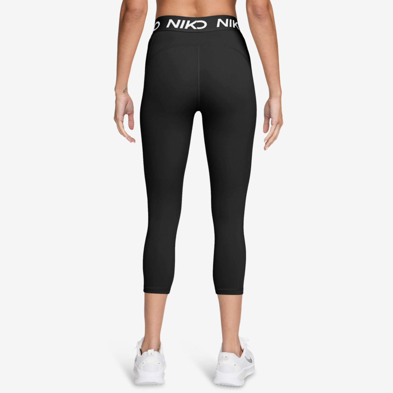 Nike 365 USM Tights Image 2 of 3. Tap to open photo gallery.