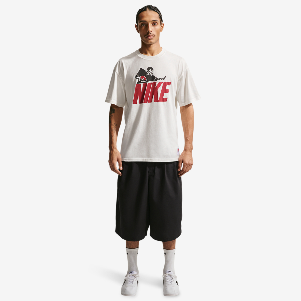Nike NSW Max 90 DNAR5 Tee Image 3 of 4. Tap to open photo gallery.
