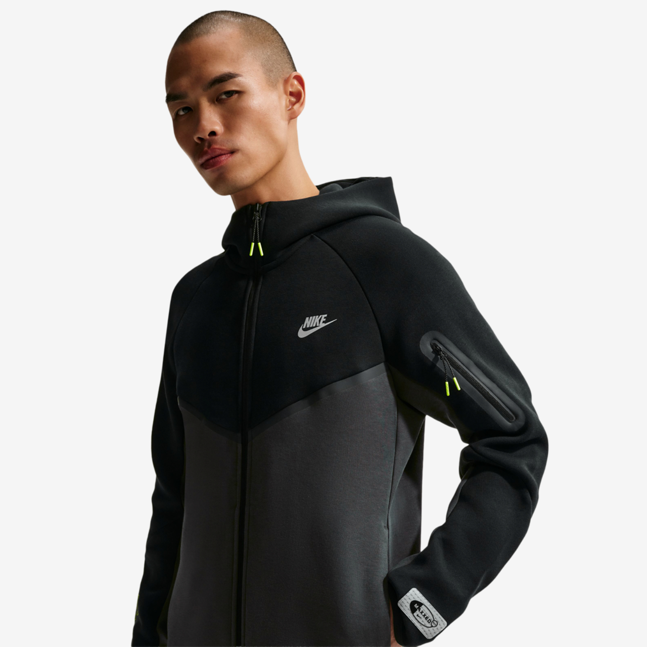 Nike Tech Fleece Windrunner Full-Zip Jacket AM Day Image 1 of 4. Tap to open photo gallery.