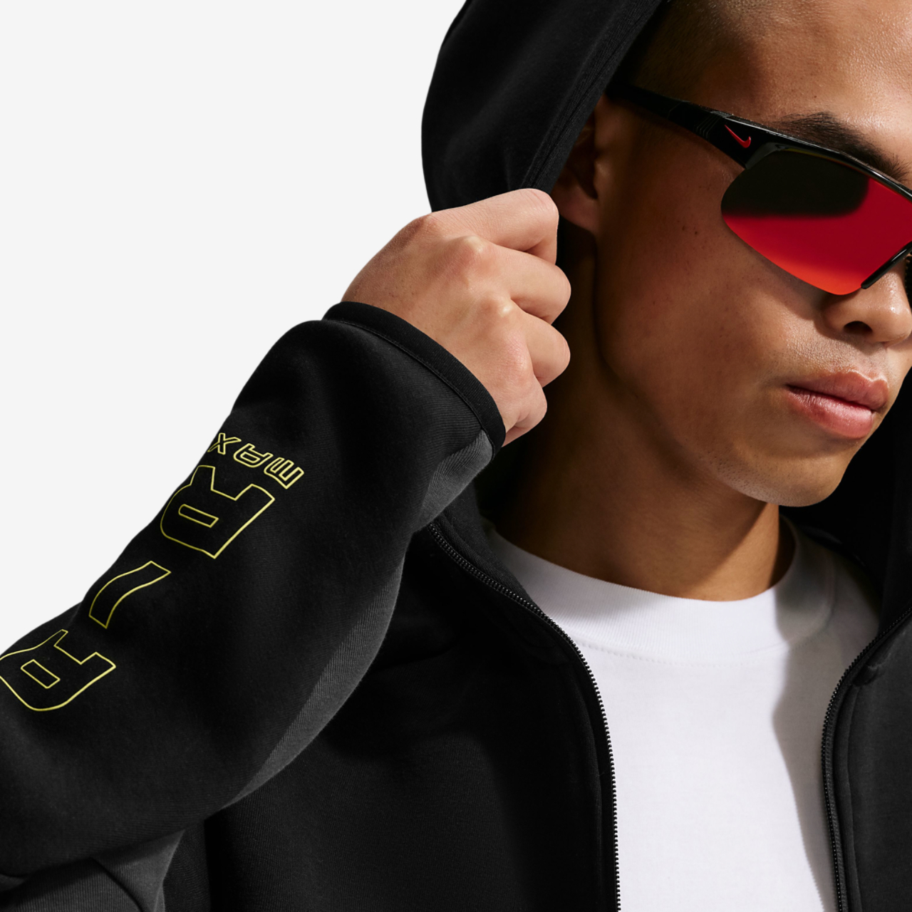 Nike Tech Fleece Windrunner Full-Zip Jacket AM Day Image 4 of 4. Tap to open photo gallery.