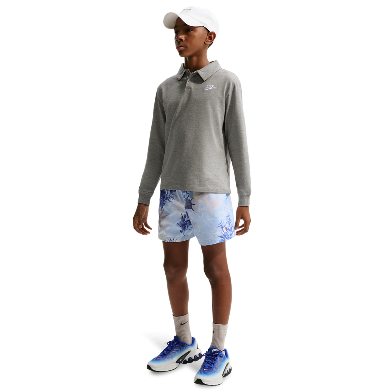 Nike NSW Club Woven 4.5in Sport Short Image 3 of 4. Tap to open photo gallery.