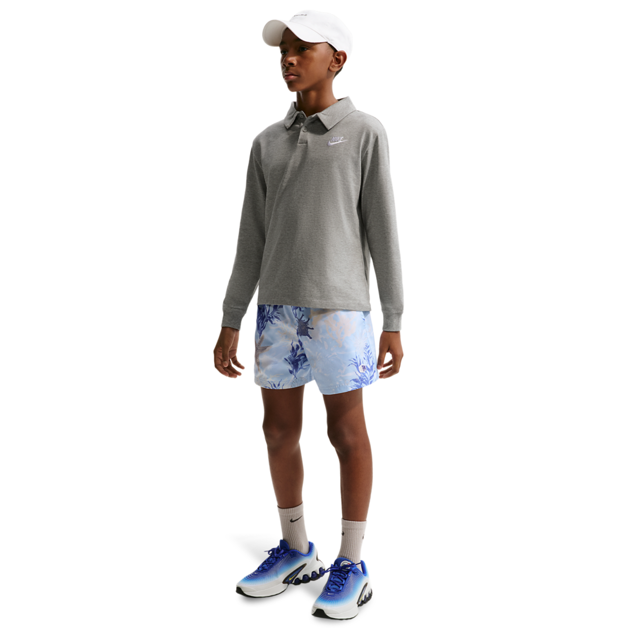 Nike NSW Club Woven 4.5in Sport Short Image 3 of 4. Tap to open photo gallery.