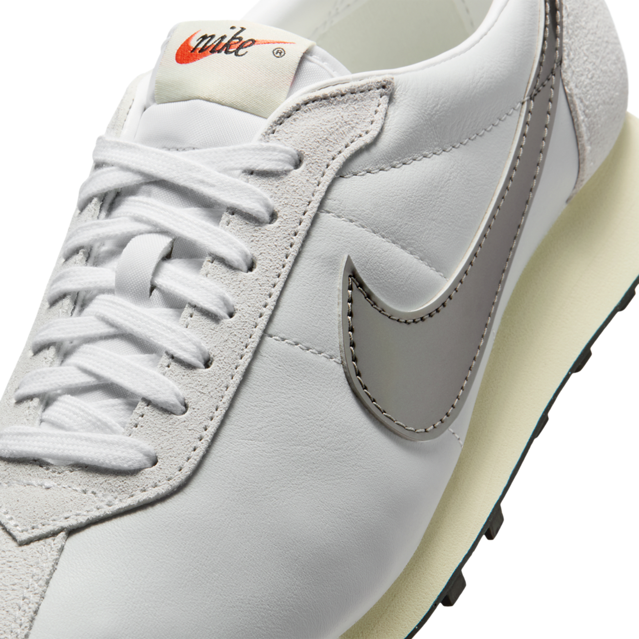 Nike LD-1000 Image 7 of 8. Tap to open photo gallery.