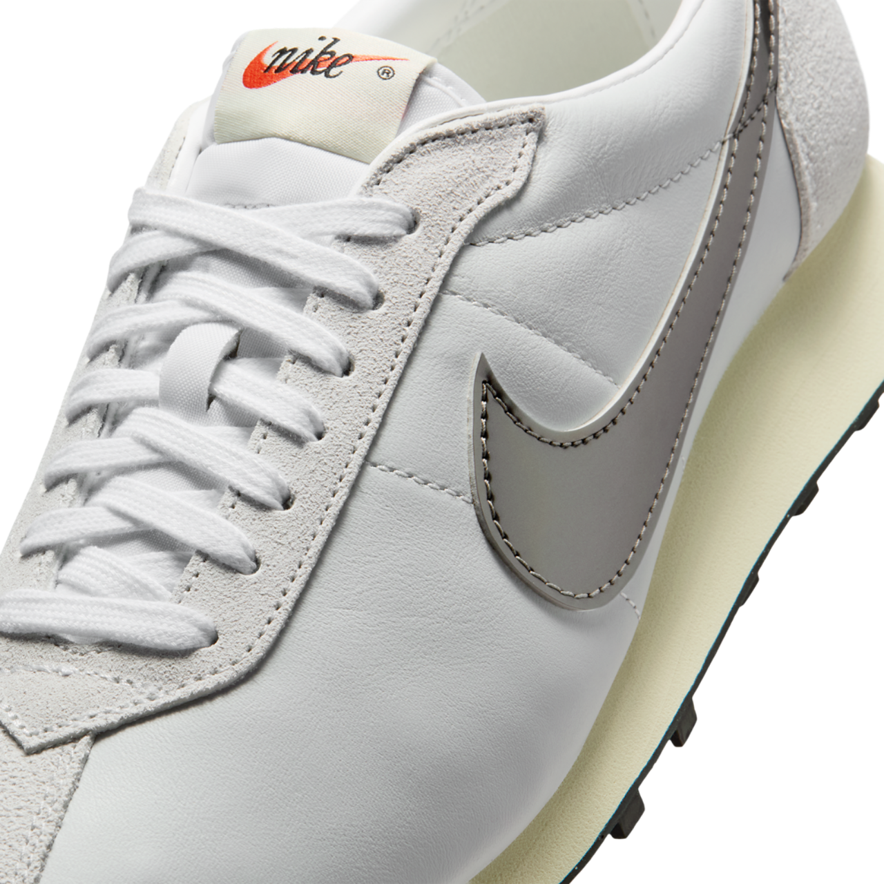 Nike LD-1000 Image 7 of 8. Tap to open photo gallery.