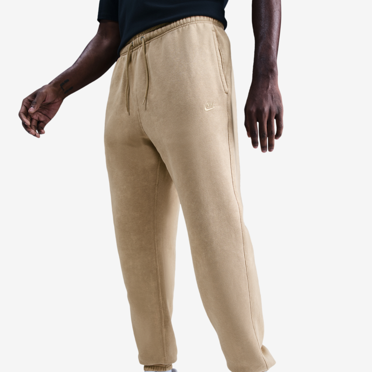 Nike CWash Club Basketball Cuff Pants Image 1 of 4. Tap to open photo gallery.