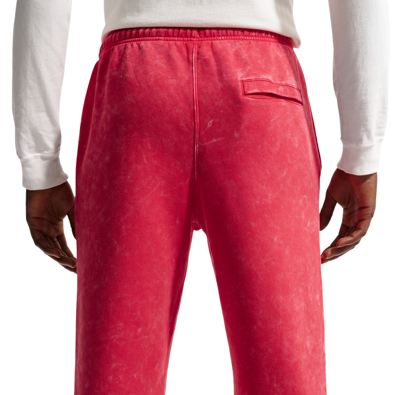 Nike CWash Club Basketball Cuff Pants Image 2 of 4. Tap to open photo gallery.