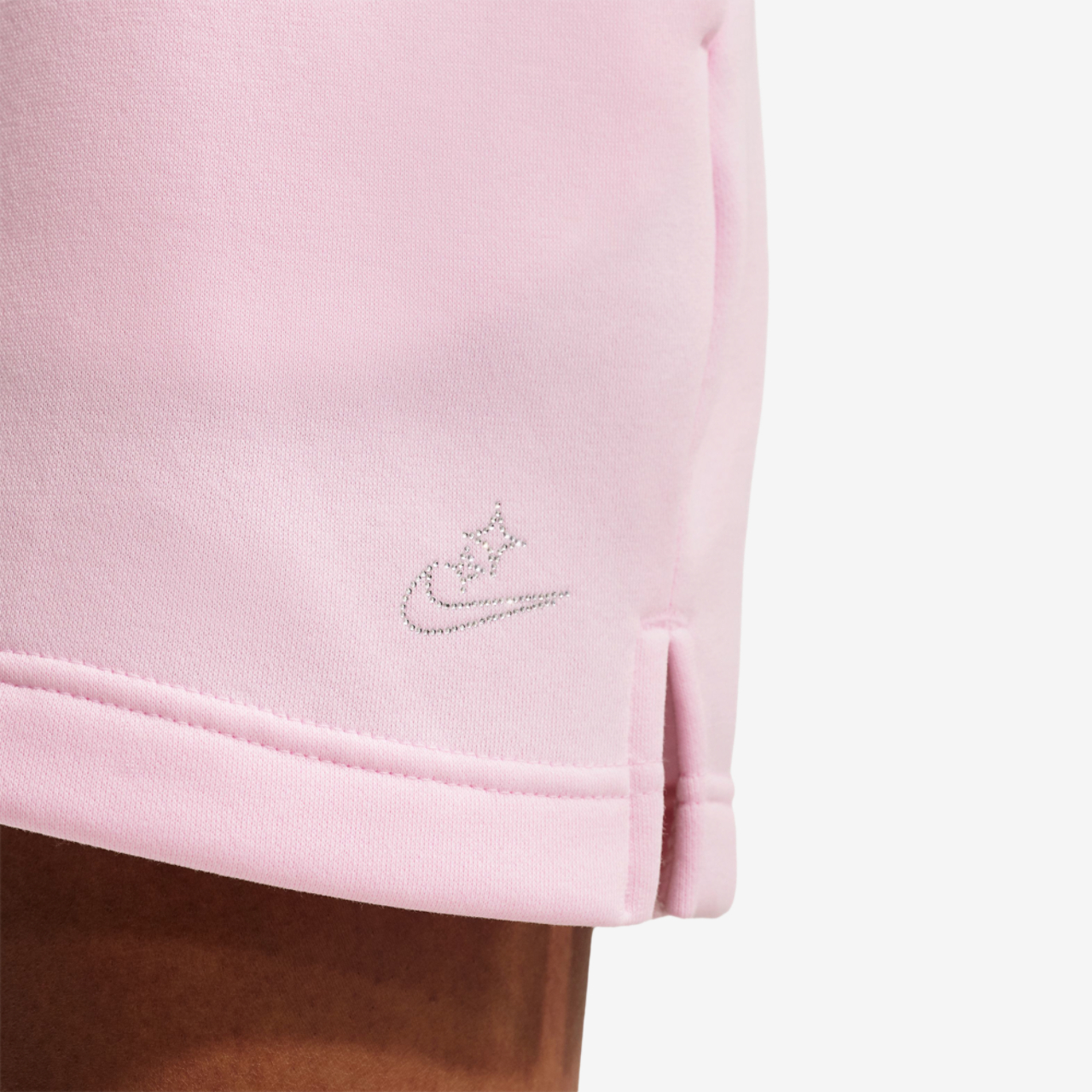 Nike NSW Phoenix Fleece HR Bling Mini Skirt Image 3 of 3. Tap to open photo gallery.