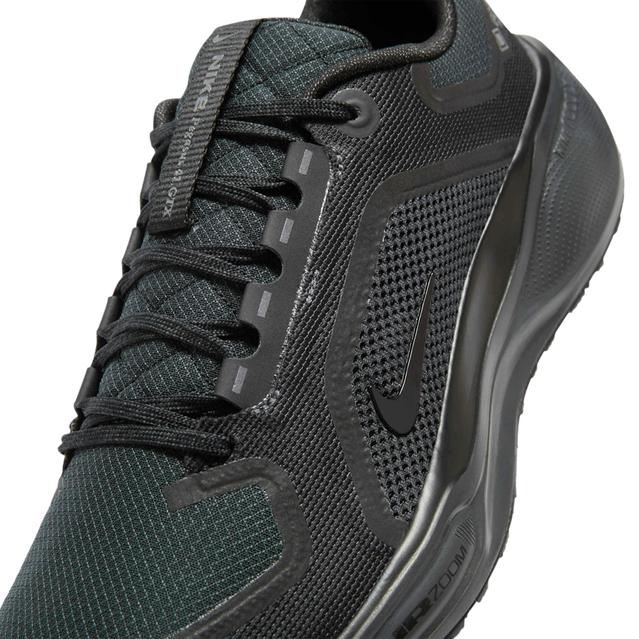 Nike Air ZOOM Pegasus 41 GTX Image 7 of 8. Tap to open photo gallery.