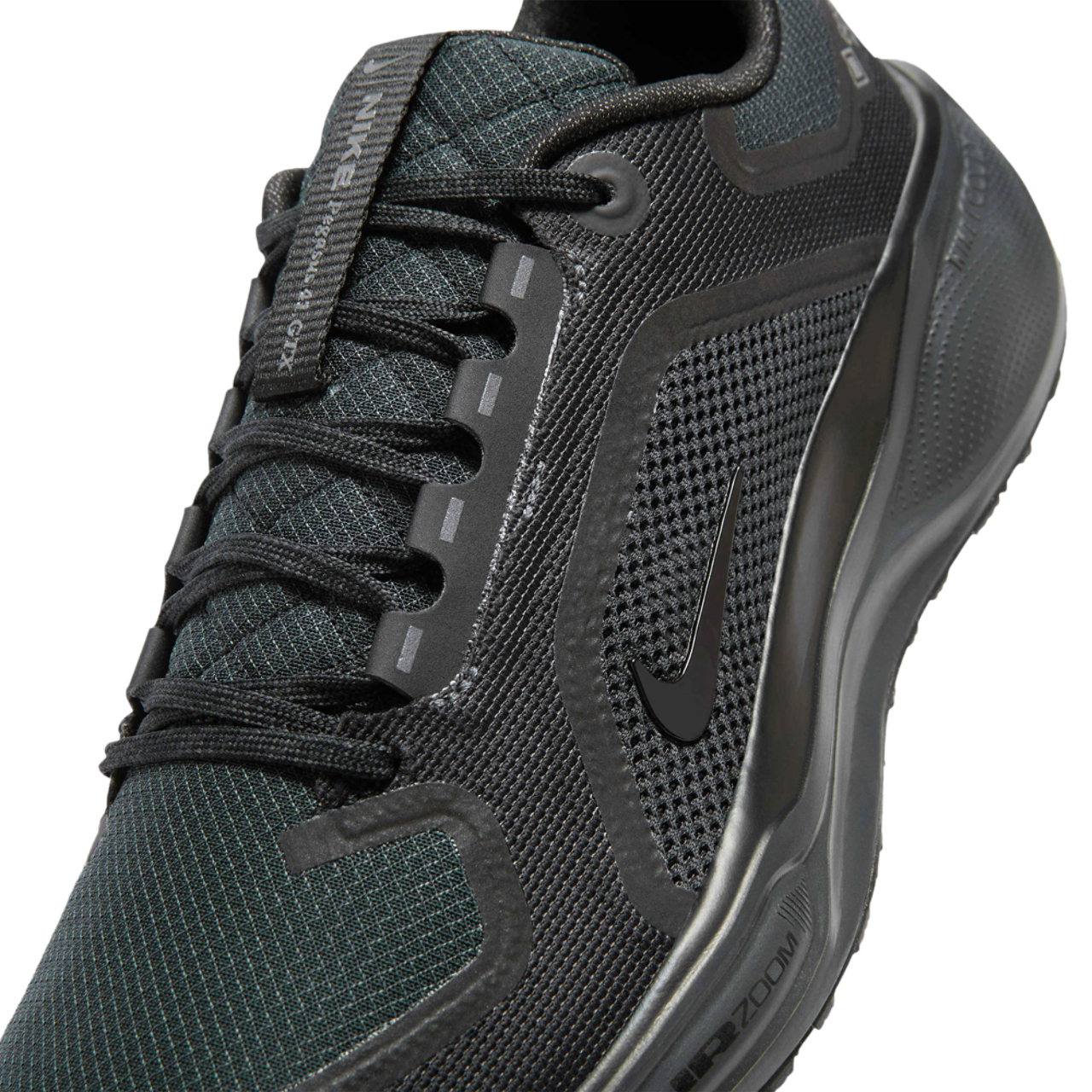 Nike Air ZOOM Pegasus 41 GTX Image 7 of 8. Tap to open photo gallery.
