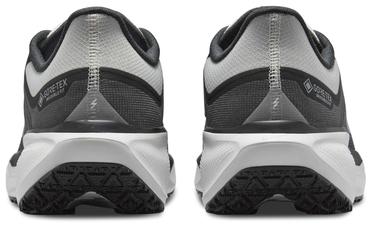 Nike Air ZOOM Pegasus 41 GTX Image 3 of 5. Tap to open photo gallery.