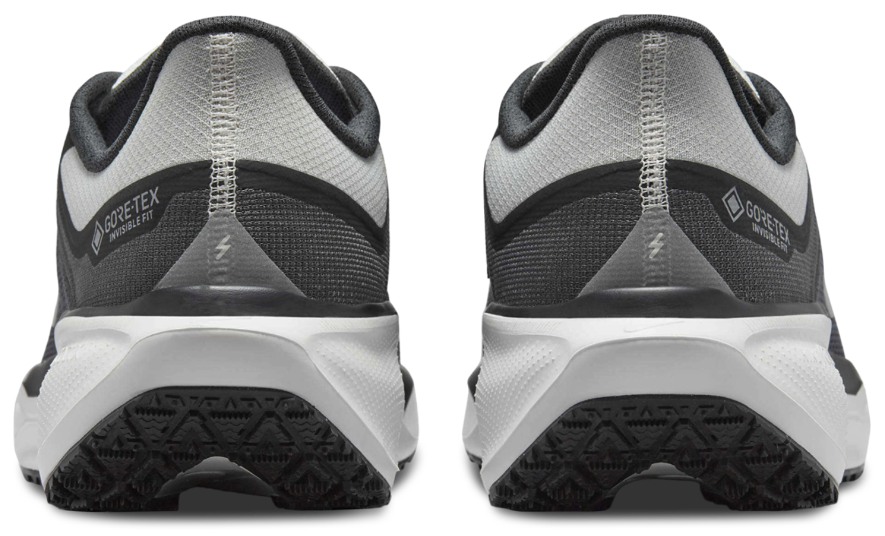 Nike Air ZOOM Pegasus 41 GTX Image 3 of 5. Tap to open photo gallery.