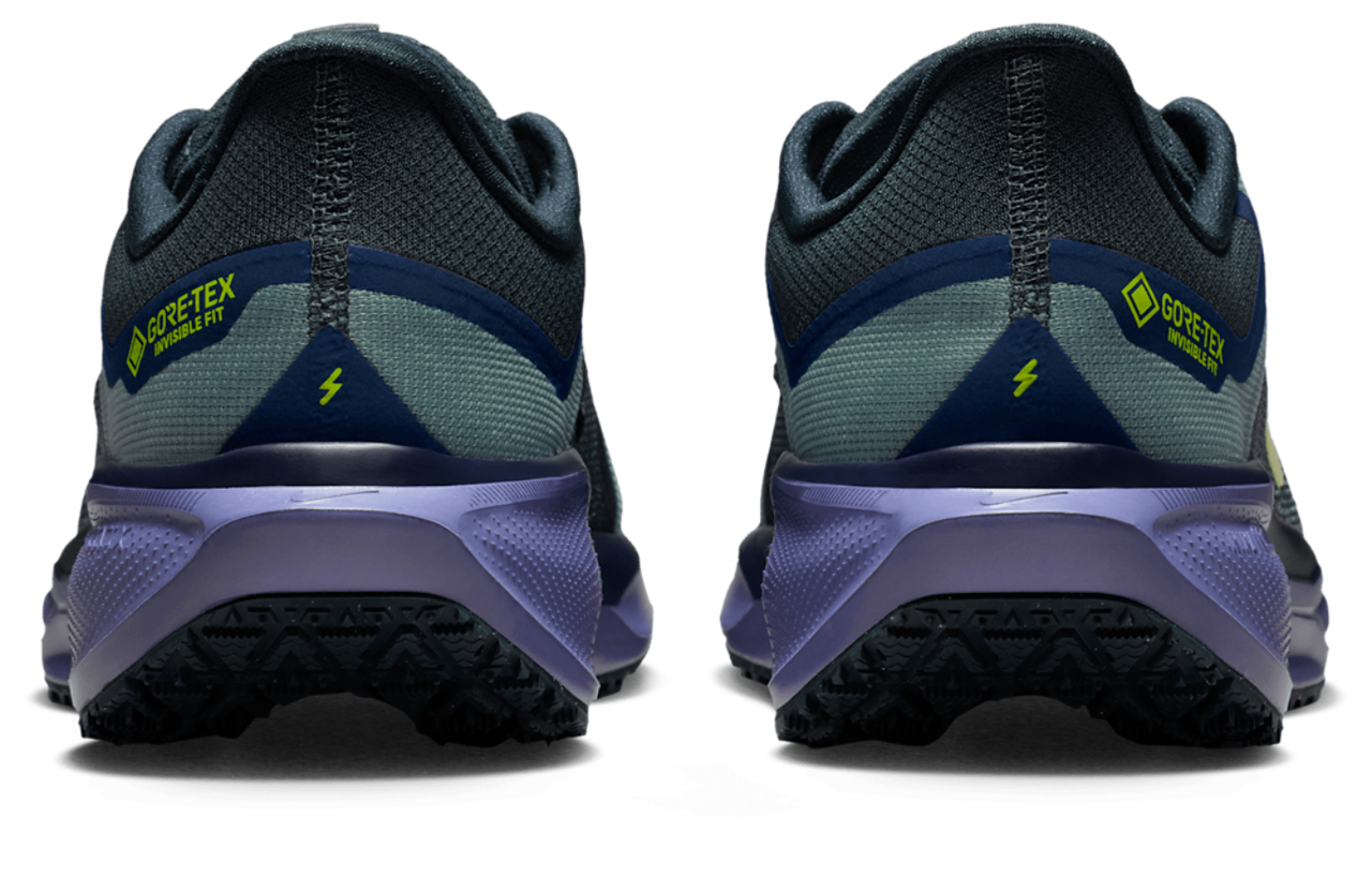 Nike Air ZOOM Pegasus 41 GTX Image 3 of 5. Tap to open photo gallery.