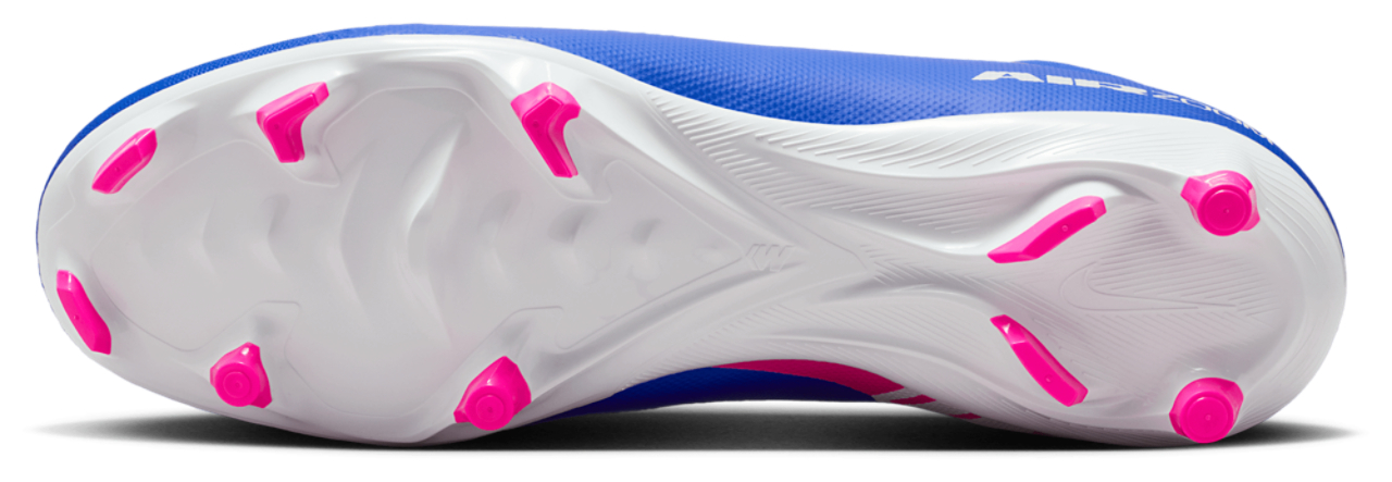 Nike Zoom Superfly 10 Academy FG/MG Image 5 of 9. Tap to open photo gallery.