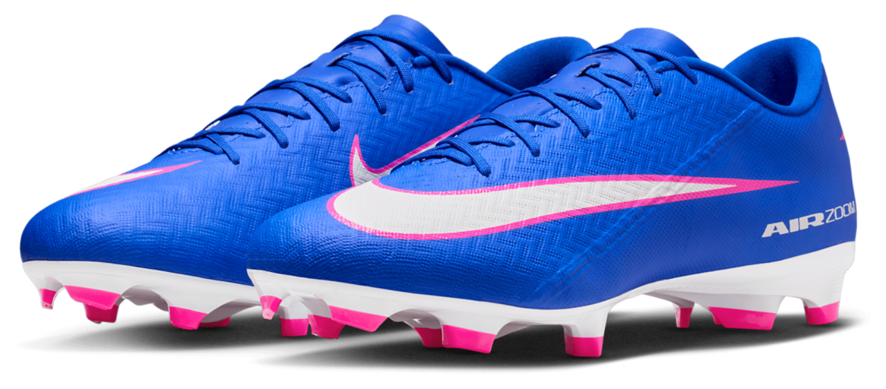 Nike Zoom Vapor 16 Academy FG/MG Image 6 of 9. Tap to open photo gallery.