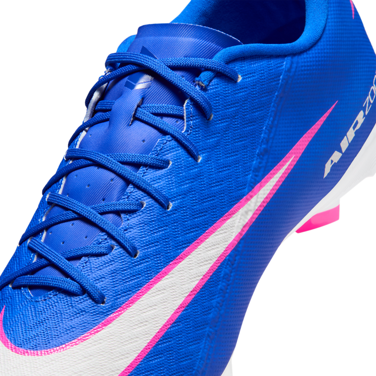 Nike Zoom Vapor 16 Academy FG/MG Image 7 of 9. Tap to open photo gallery.