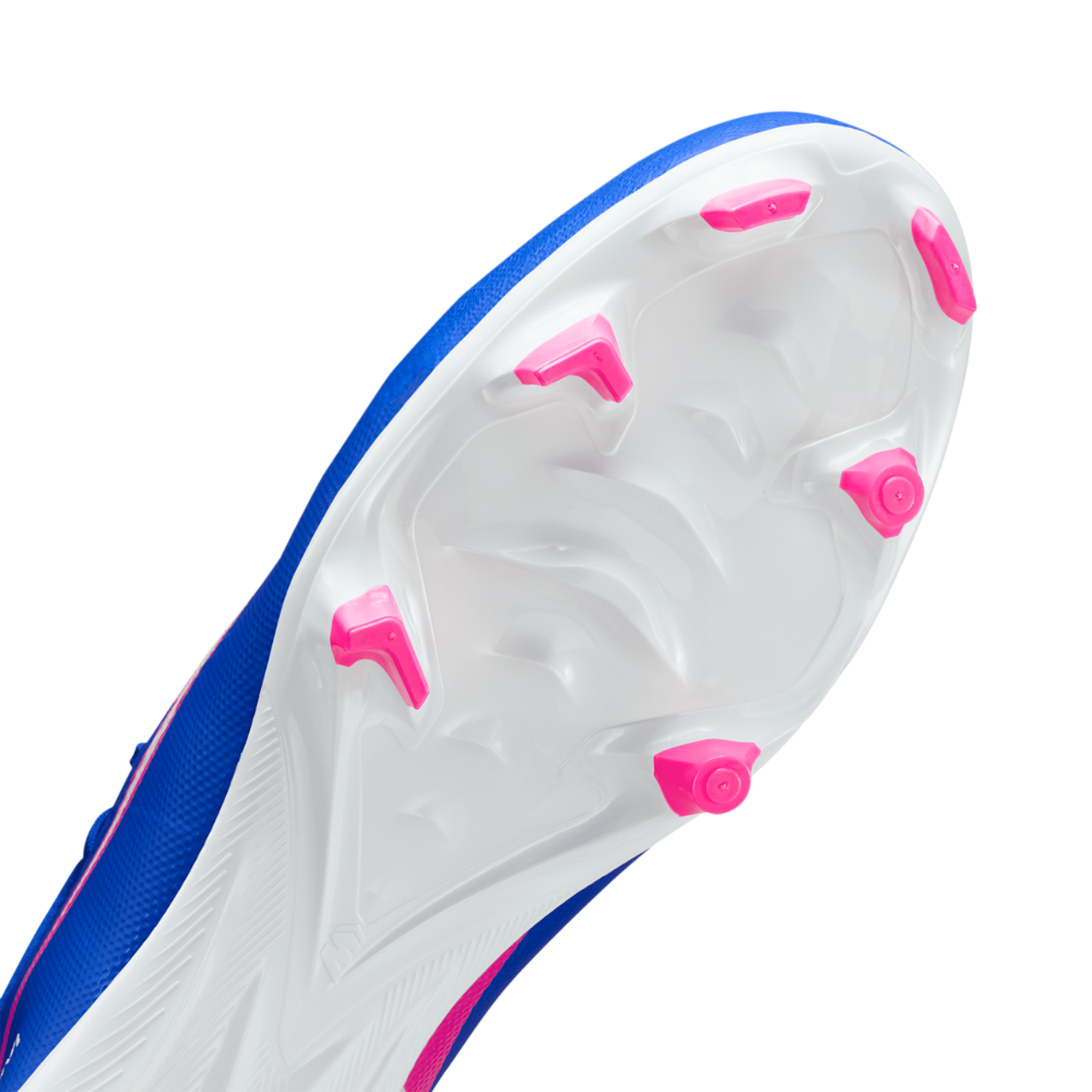 Nike Zoom Vapor 16 Academy FG/MG Image 9 of 9. Tap to open photo gallery.