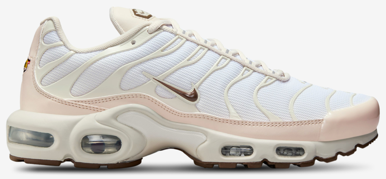 Nike Nike Air Max Plus SE Image 1 of 6. Tap to open photo gallery.