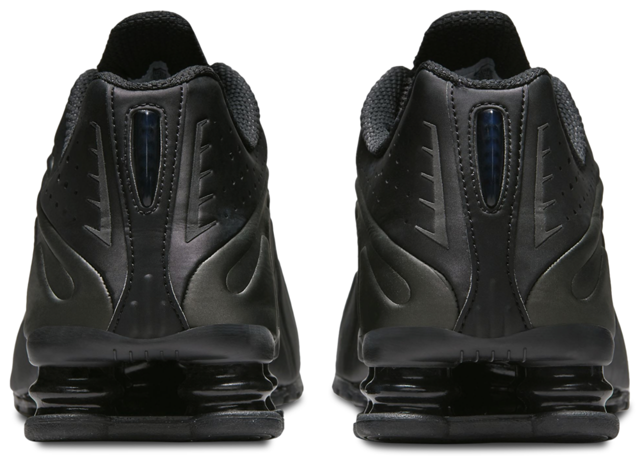 Nike Shox R4 Image 3 of 7. Tap to open photo gallery.